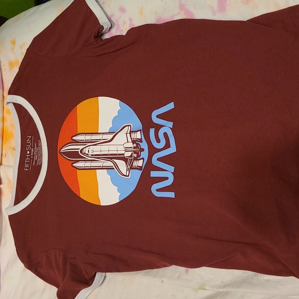 Nasa tee shirt